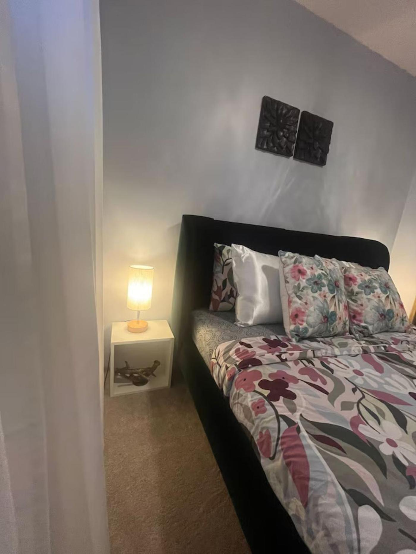 Home Away From Home!! YYC Dış mekan fotoğraf